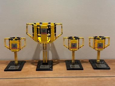 Vundne pokaler til årets Lego League